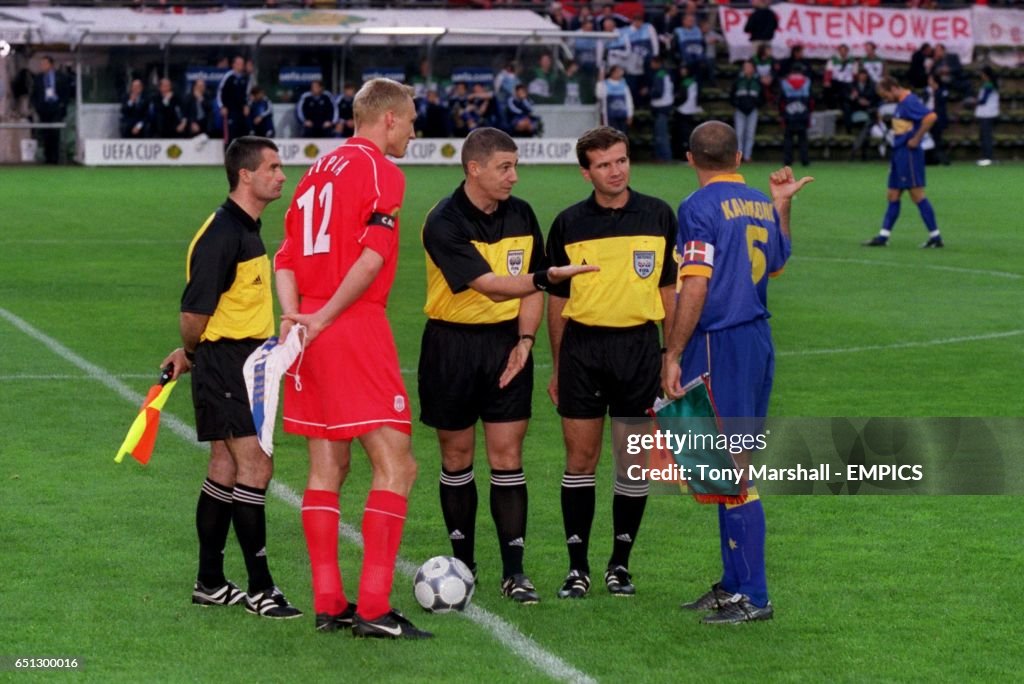 Soccer - UEFA Cup - Final - Liverpool v Alaves