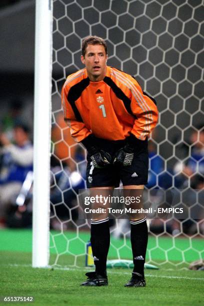 Craig Forrest 34 Canada Goalkeeper Craig Forrest Stock Photos, High-Res Pictures, and ...