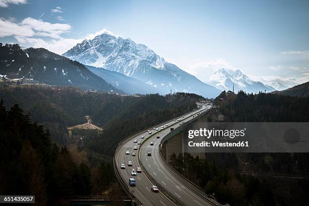 austria, tyrol, europa bridge - brennerpas stockfoto's en -beelden
