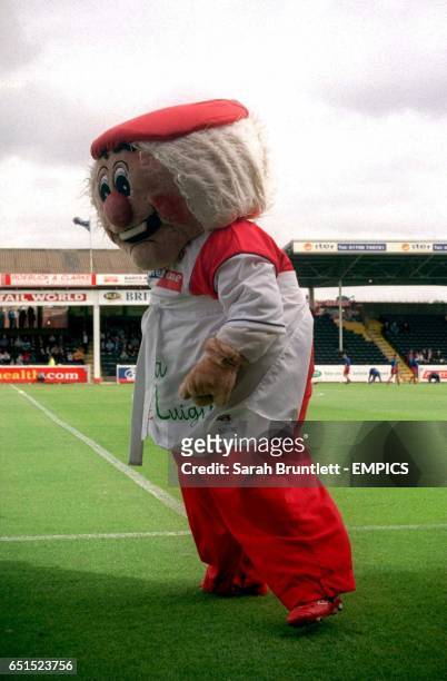 Rotherham United mascot Dusty Miller