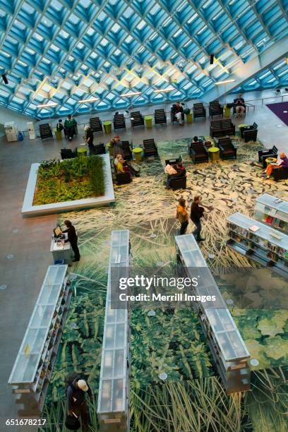 modern architecture at seattle public library - seattle public library stock pictures, royalty-free photos & images