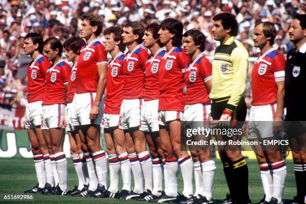 England team line up: Bryan Robson, Ray Wilkins, Steve Coppell, Terry Butcher, Graham Rix, Phil Thompson, Trevor Francis, Paul Mariner, Kenny Sansom,...