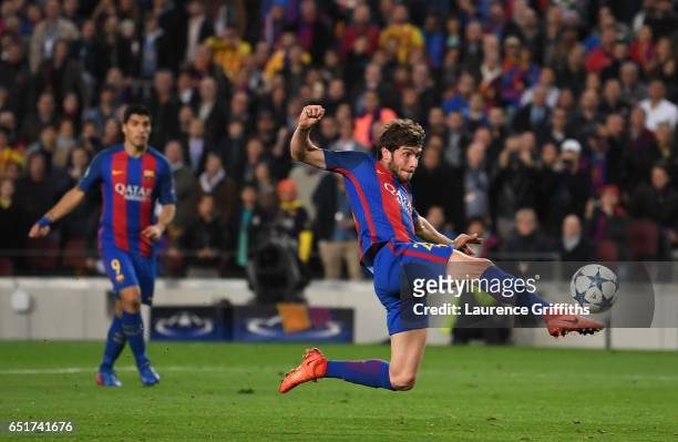 Sergio Roberto of Barcelona scores their sixth goal during the UEFA Champions League Round of 16 second leg match between FC Barcelona and Paris...