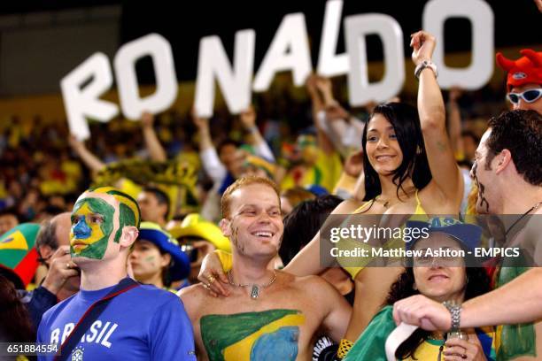 Brazil fans celebrate reaching the World Cup Final thanks to Ronaldo's winning goal