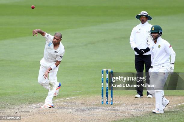 Jeetan Patel of New Zealand bowls during day four of the First Test match between New Zealand and South Africa at University Oval on March 11, 2017...