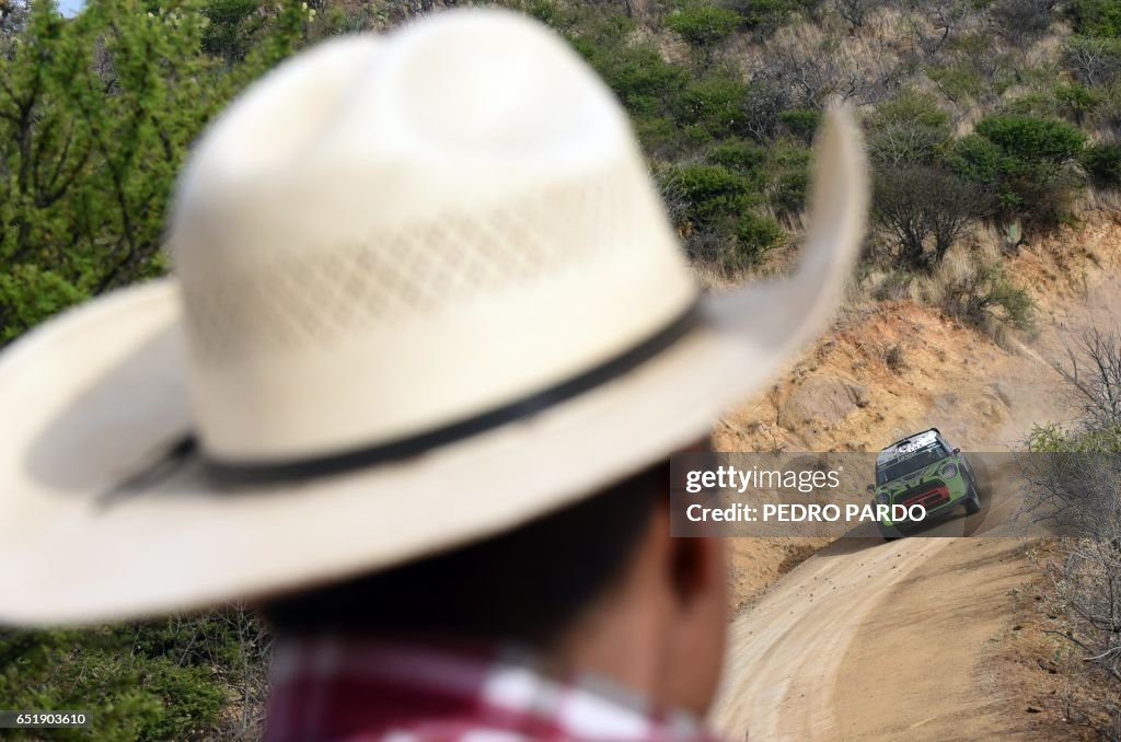 AUTO-RALLY-MEXICO