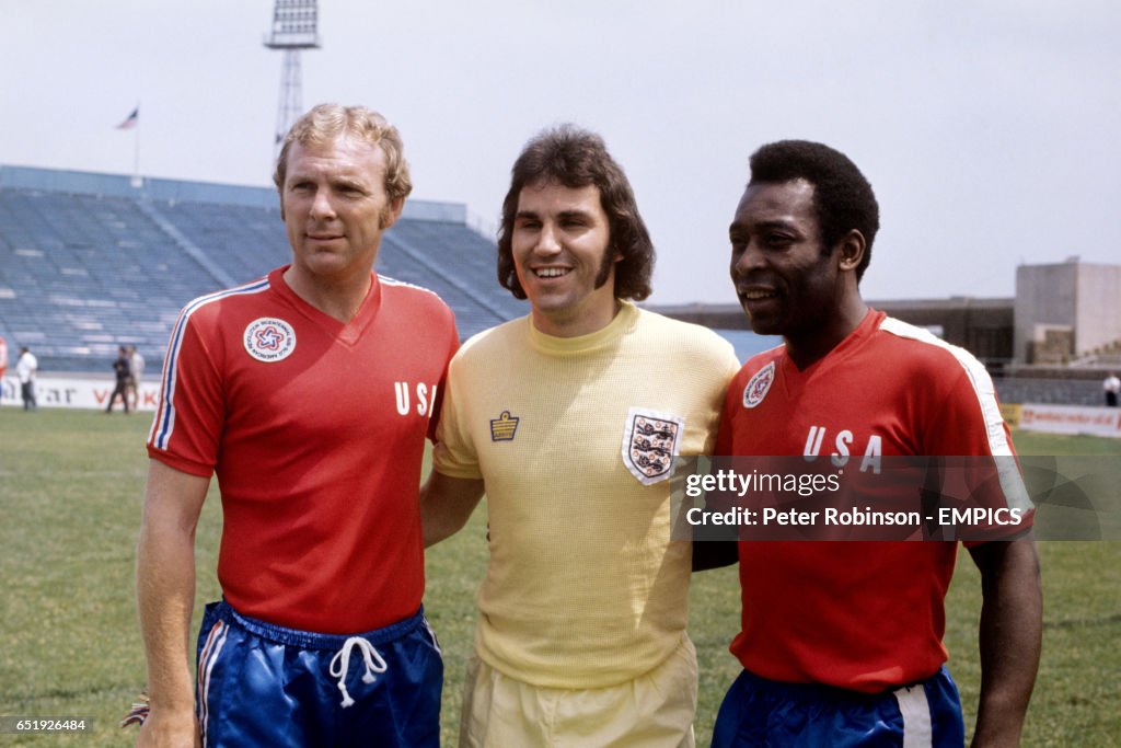 Soccer - American Bicentennial Cup - Team America v England