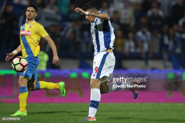 Porto's Brazilian forward Soares score a goal during Premier League 2016/17 match between FC Arouca and FC Porto, at Municipal de Arouca Stadium in...