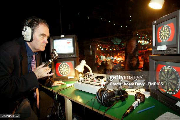 World Darts commentator Sid Waddell during the game between Colin Lloyd and Chris Mason