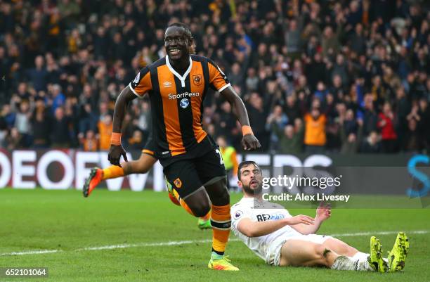 Oumar Niasse of Hull City celebrates as he scores their second goal during the Premier League match between Hull City and Swansea City at KCOM...