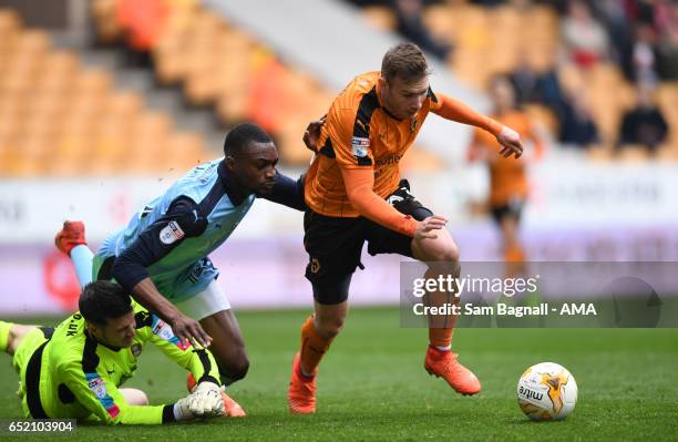 Andy Weimann of Wolverhampton Wanderers scores a goal to make it 1-0 during the Sky Bet Championship match between Wolverhampton Wanderers and...