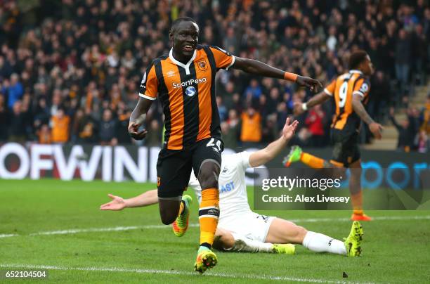 Oumar Niasse of Hull City celebrates as he scores their second goal during the Premier League match between Hull City and Swansea City at KCOM...