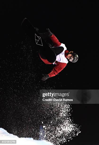 Iouri Podladtchikov of Switzerland competes during the Men's Snowboard Halfpipe Final on day four of the FIS Freestyle Ski and Snowboard World...