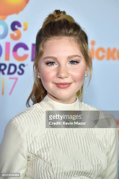 Actor Ella Anderson at Nickelodeon's 2017 Kids' Choice Awards at USC Galen Center on March 11, 2017 in Los Angeles, California.