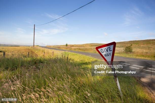 Give Way Ramp Give Way Intersection Photos and Premium High Res Pictures - Getty Images