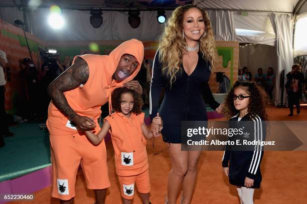 Personality Nick Cannon, Moroccan Scott Cannon, singer Mariah Carey and Monroe Cannon at Nickelodeon's 2017 Kids' Choice Awards at USC Galen Center...