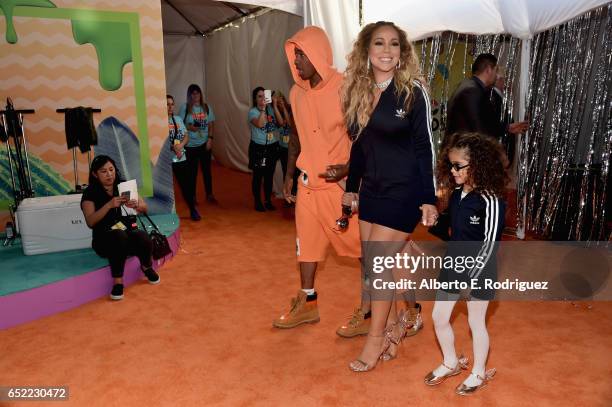 Personality Nick Cannon, Moroccan Scott Cannon, singer Mariah Carey and Monroe Cannon at Nickelodeon's 2017 Kids' Choice Awards at USC Galen Center...