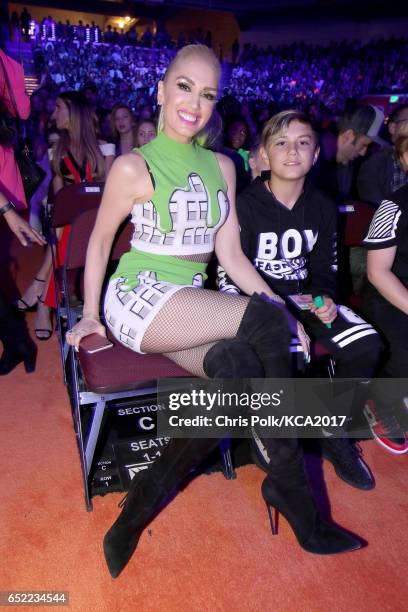 Singer Gwen Stefani and Kingston Rossdale at Nickelodeon's 2017 Kids' Choice Awards at USC Galen Center on March 11, 2017 in Los Angeles, California.