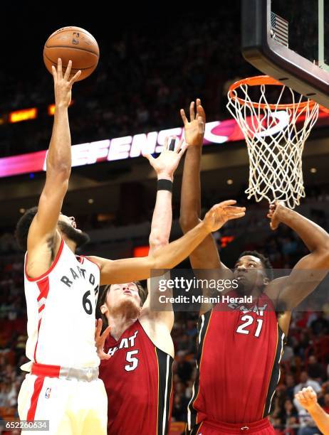 Luke Raptors Joseph Whiteside Photos and Premium High Res Pictures - Getty Images
