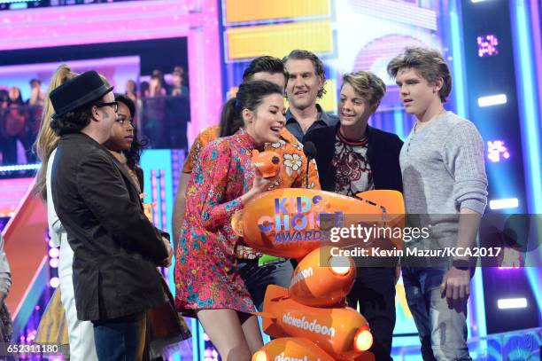 The cast of 'Henry Danger' accepts the award for Favorite TV Show  Kids' Show onstage at Nickelodeon's 2017 Kids' Choice Awards at USC Galen Center...