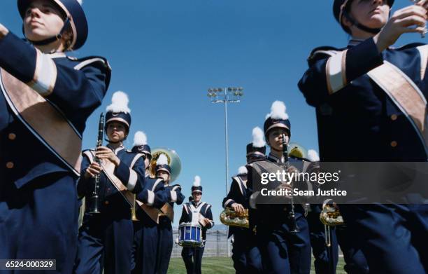 marching band - banda de marcha fotografías e imágenes de stock