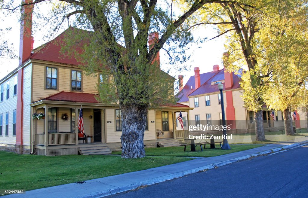 Old Officers Quarters In Fort Yellowstone Of Yellowstone National Park ...