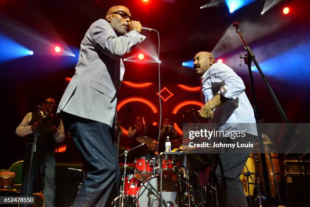 Oscar DLeon and Willie Panama preform onstage during Viva La Salsa concert at James L. Knight Center on March 11, 2017 in Miami, Florida.