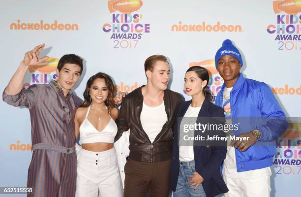 The cast of Power Rangers Ludi Lin, Becky G, Dacre Montgomery, Naomi Scott and RJ Cyler arrive at the Nickelodeon's 2017 Kids' Choice Awards at USC...