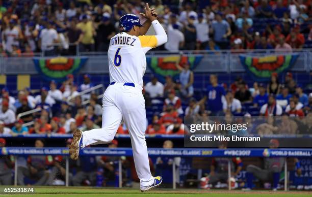Reynaldo R Rodriguez 221 Reynaldo Rodriguez Photos & High Res Pictures - Getty Images