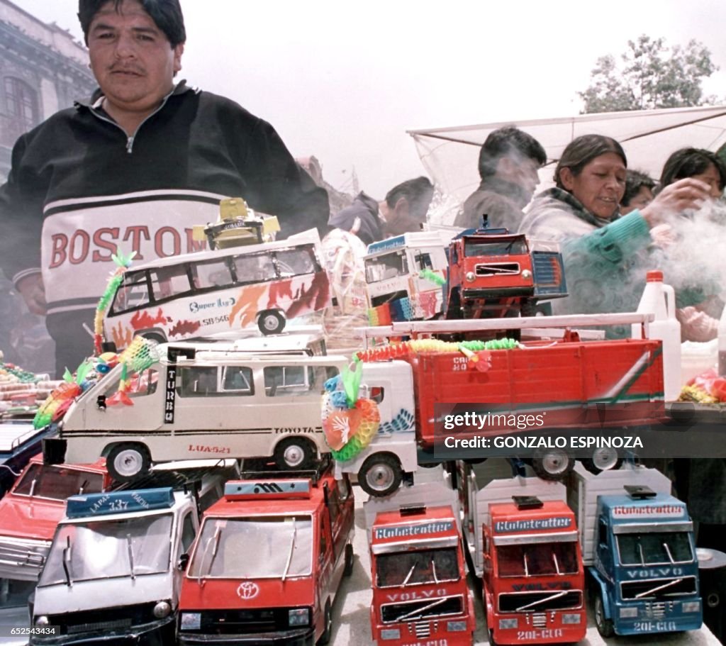 BOLIVIA-TRADICION-FERIA