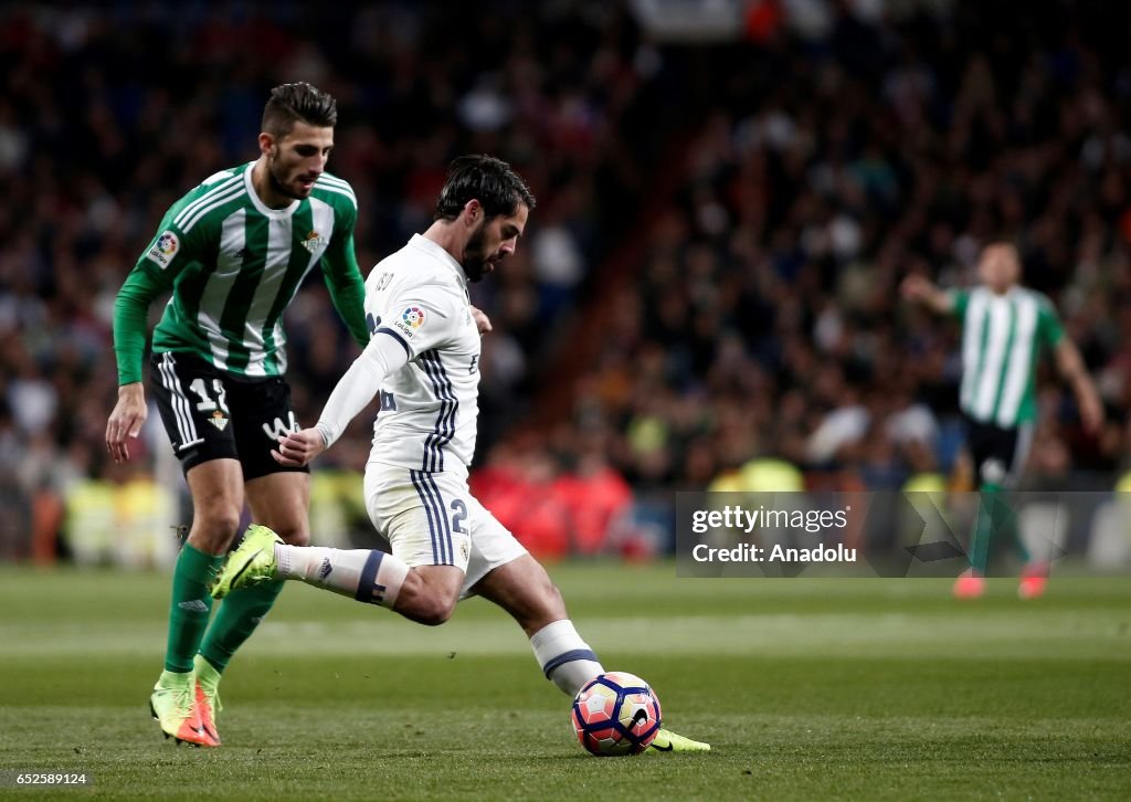 Real Madrid v Real Betis - La Liga