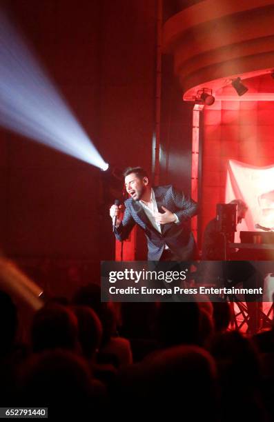 Miguel Poveda performs in concert at Gran Madrid Torrelodones on March 10, 2017 in Torrelodones, Spain.