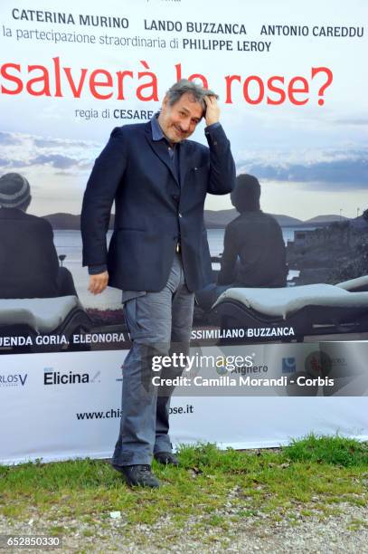 Massimiliano Buzzanca attends a photocall for 'Chi Salvera' Le Rose' on March 13, 2017 in Rome, Italy.