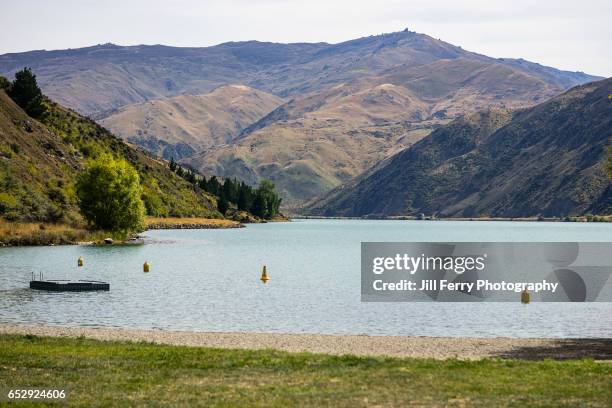 lake dunstan - lake dunstan stock-fotos und bilder