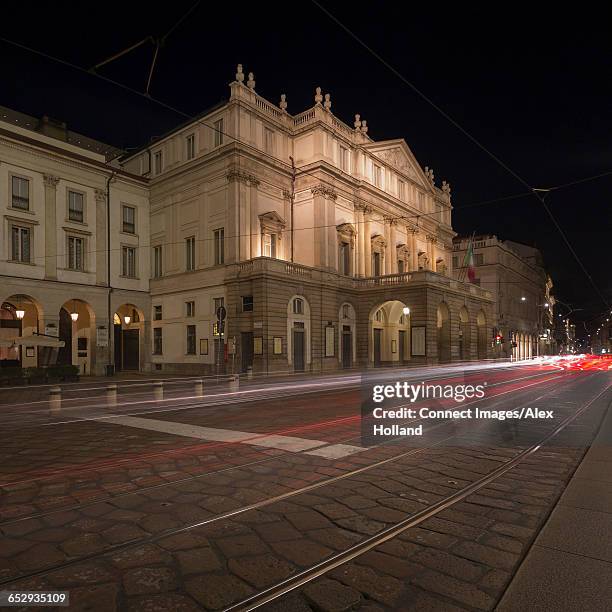 teatro alla scala, la scala opera house, milan, italy - teatro la scala stock-fotos und bilder