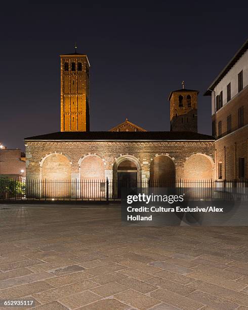 basilica of santambrogio (basilica di santambrogio), milan, italy - church of santambrogio stock pictures, royalty-free photos & images