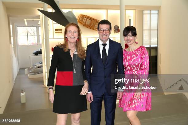 Alexandra von Arnim , Willi Bonke, CEO of Premium Cars Rosenheim and Sonja Lechner pose during the Gentlemen Art Lunch at Pinakothek der Moderne on...