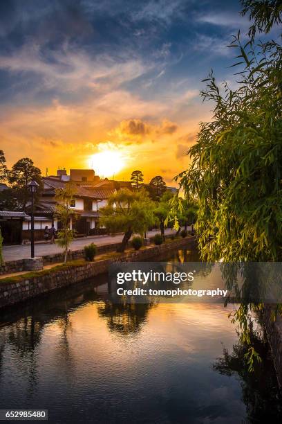 kurashiki bikan historical quarter - okayama stockfoto's en -beelden