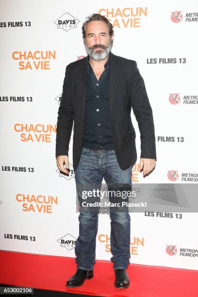 Actor Jean Dujardin attends the 'Chacun sa vie' Premiere at Cinema UGC Normandie on March 13, 2017 in Paris, France.