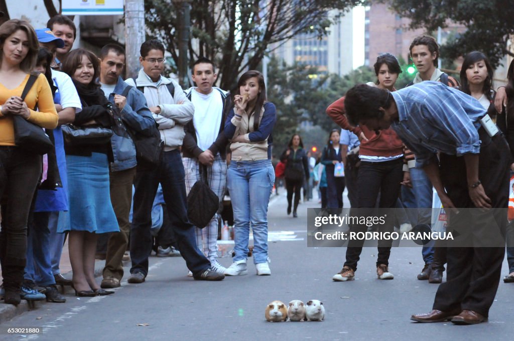 COLOMBIA-STREET-ARTISTS