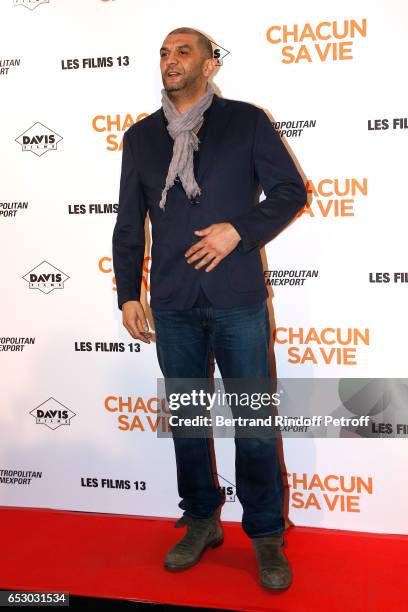 Ramzy Bedia attends the "Chacun sa vie" Paris Premiere at Cinema UGC Normandie on March 13, 2017 in Paris, France.