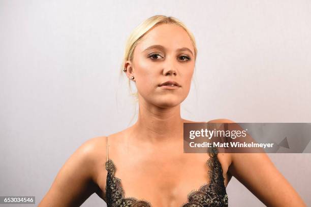 Actress Maika Monroe poses for a portrait during the "Hot Summer Nights" premiere 2017 SXSW Conference and Festivals 13, 2017 in Austin, Texas.