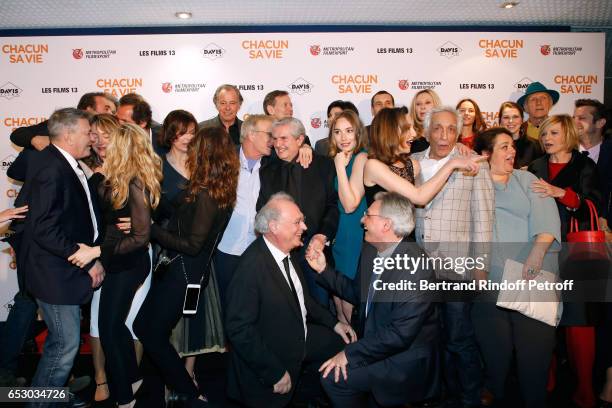 Jean Dujardin, Raphael Mezrahi, Julie Ferrier, Jean-Marie Bigard, his wife Lola Marois, Stephane De Groodt, Antoine Dulery, Nadia Fares, Michel Leeb,...