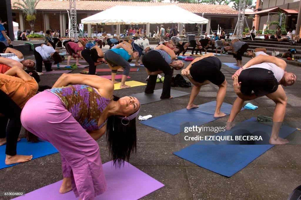 COSTA RICA-YOGA