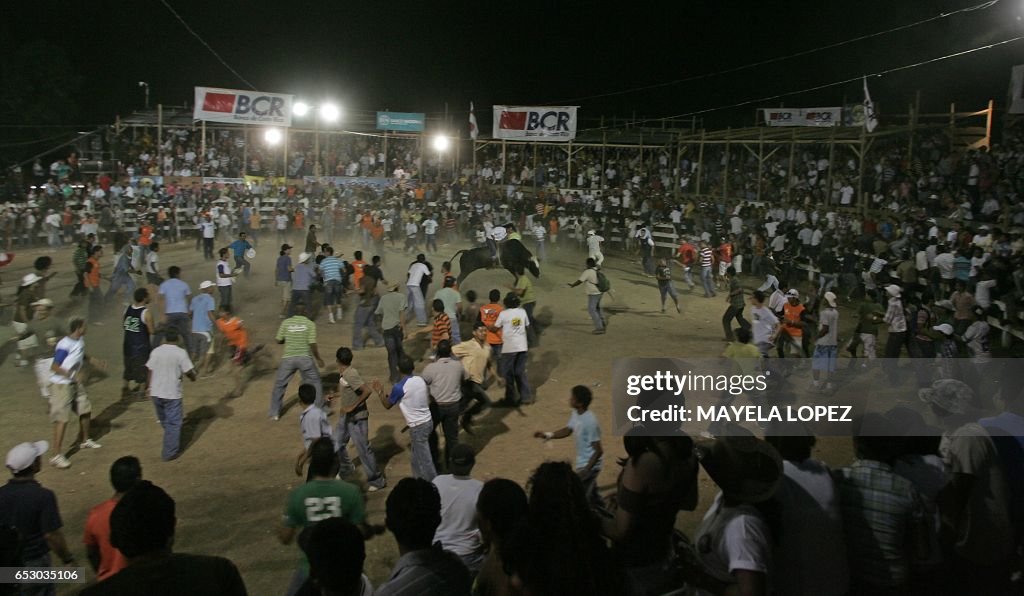 COSTA RICA-BULL RIDING-MALACRIANZA