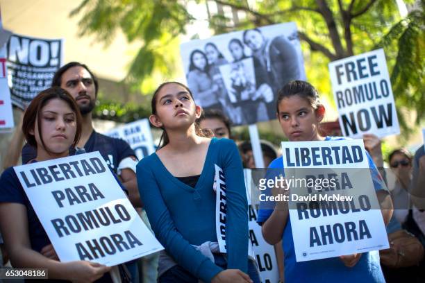 Daughters of Romulo Avelica-Gonzalez, Jocelyn Fatima and Yuleni , attend a rally for his release outside U.S. Immigration and Customs Enforcement...