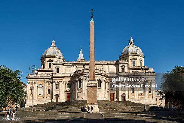 santa maria maggiore church in rome - obelisk bildbanksfoton och bilder