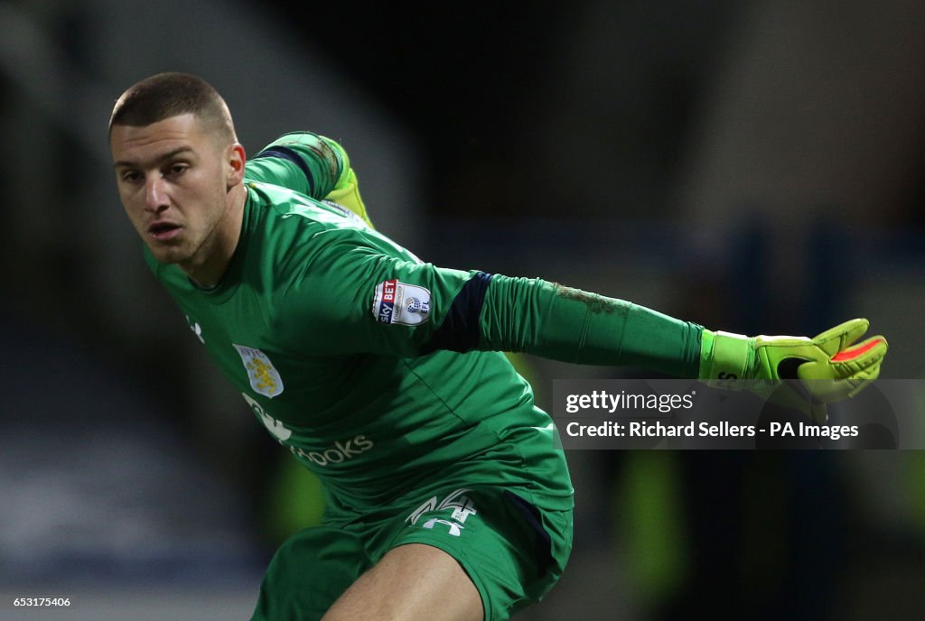 Huddersfield Town v Aston Villa - Sky Bet Championship - John Smith's Stadium