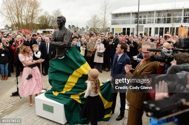 Cheltenham , United Kingdom - 14 March 2017; Former jockey A.P. McCoy unveils his new statue alongside wife Chanelle, daughter Eve and son Archie...