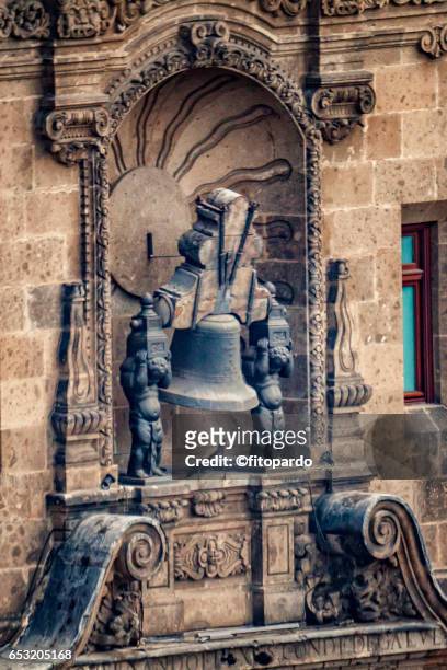 details from the historic independence bell on the national palace in mexico city - dolores hidalgo stock pictures, royalty-free photos & images